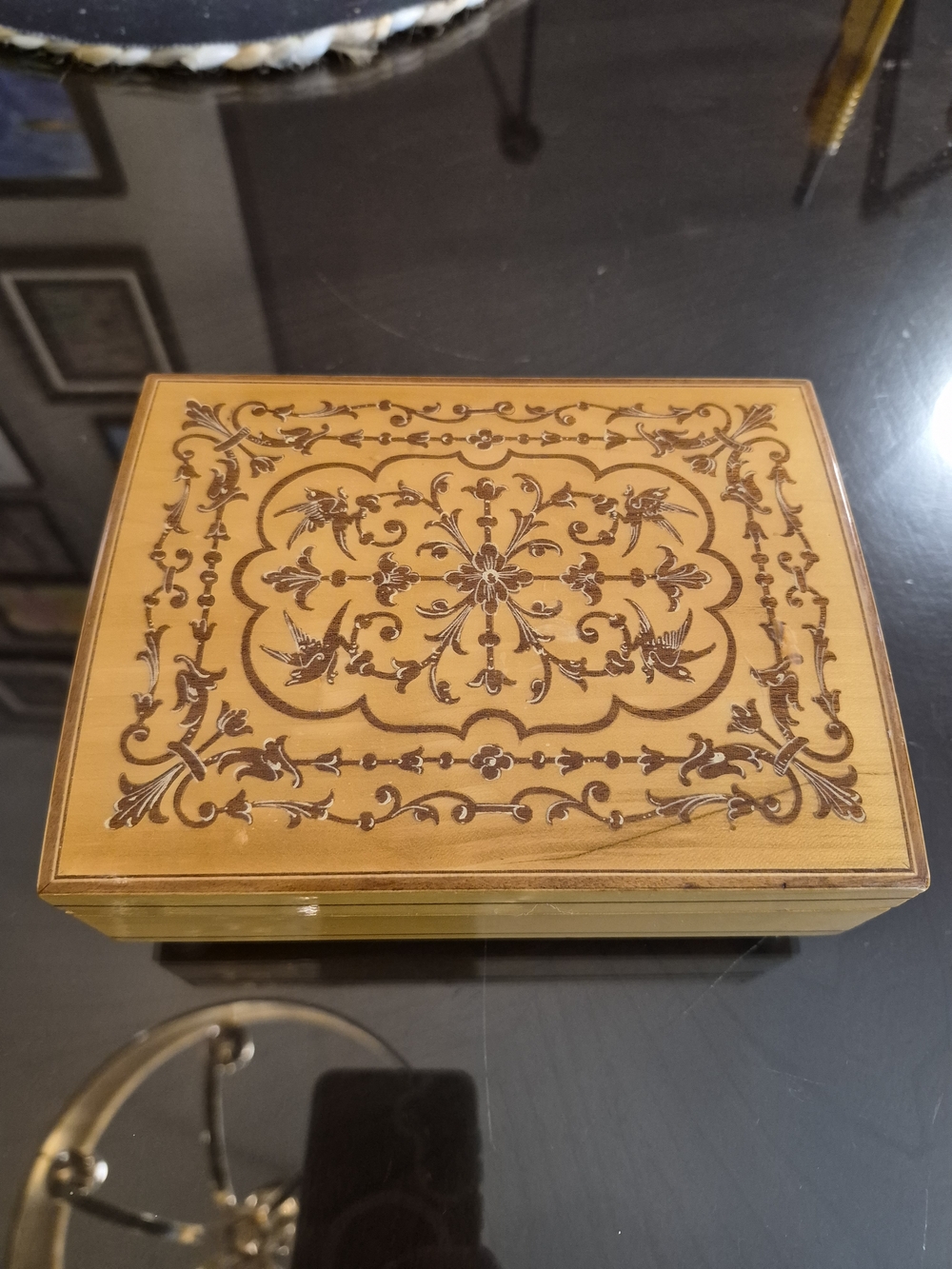 Inlaid Wood Decorative Trinket Box/Music box- Light Brown Vintage